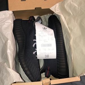Yeezy Boost 350 V2 Black